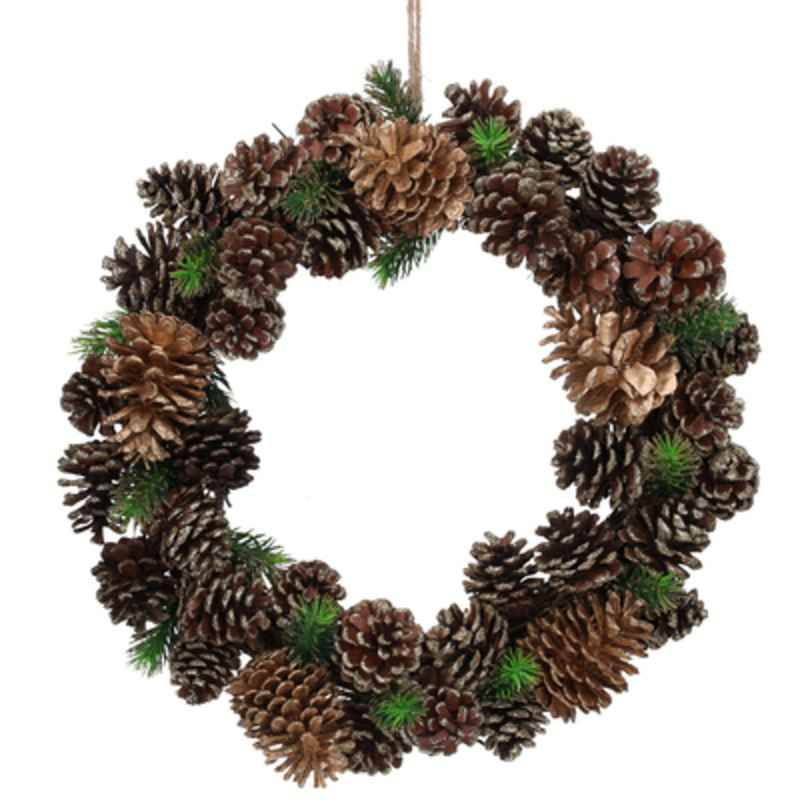 This Glittered Natural Cone and Green Leaf Door Wreath is by designer Gisela Graham.  This Christmas wreath is a statement piece all doors deserve. Would make an ideal gift for someone special or as a treat to yourself to hang on your front door or internal door or wall. It will delight for years to come and will compliment any Christmas deccorations year after year. Remember Booker Flowers and Gifts for Gisela Graham Christmas Decorations.